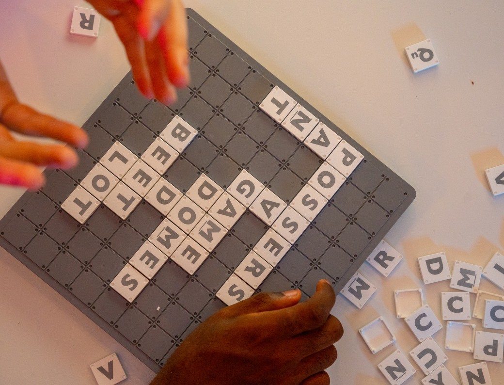 permainan board game scrabble