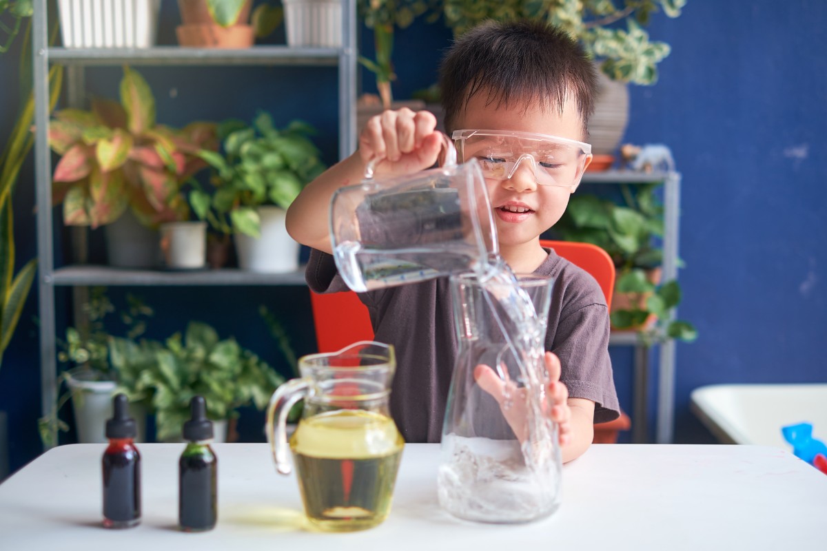 eksperimen sains untuk anak
